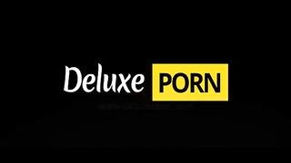 Világos Szőke hajú fiatal gádzsi fenék pornóvideója