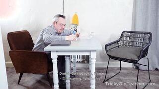 A tanárbácsi kíméletlen léce