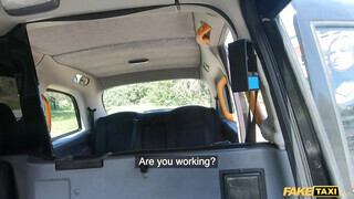 Fake Taxi - Sabien DeMonia a termetes cickós céda