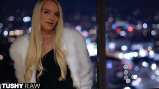 TUSHYRAW - Lana Sharapova a szőrös cuncis világos szőke bige