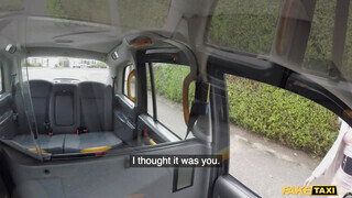 Fake Taxi - Zsenge picsák a taxissal kettyintenek