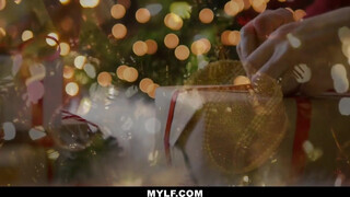 MILF - Brandi Love és brutális faszú krampuszok