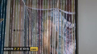 Brazzers - Karma Rx a hippi krapekkal kufircol