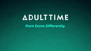 ADULT TIME - Lena Paul óriási csöcseivel masszíroz