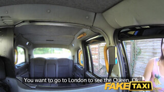 FakeTaxi - Latin Amerikai szuka kamatyol a taxissal