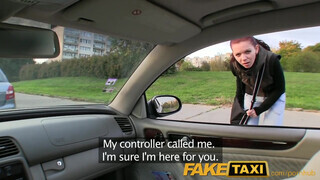FakeTaxi - Zsenge szuka este megkettyintve