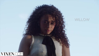 VIXEN - Willow Ryder a faszimádó latin amerikai maca