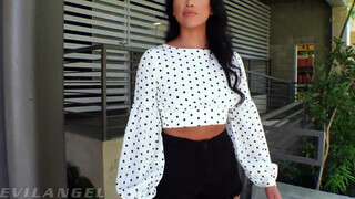 EvilAngel - Vicki Chase a vonzó ázsiai milf