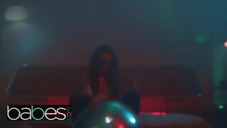 BABES - Elena Koshka csodás szép ánusza