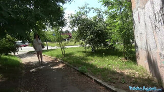Public Agent - Hannah Vivienne a örömlány milf