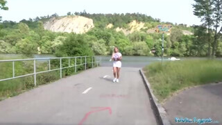 Public Agent - Hatalmas didkós szép fenekű csaj
