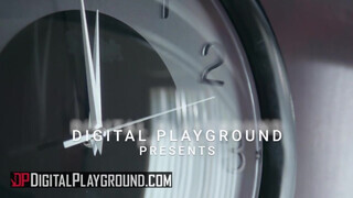 DigitalPlayground - Kira Noir a vadító félvér csajszi