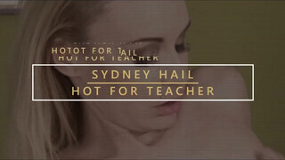 Sydney Hall imádja a falloszt