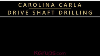 Karups - Carolina Carla az autószerelővel kufircol
