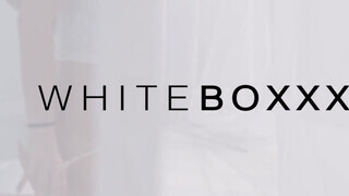 WhiteBoxxx - Luna Corazon a bájos latin amerikai csajszi