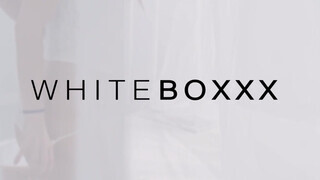 WhiteBoxxx - Bunny Love a vékony magyar cigány pipi