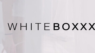 WHITEBOXXX - Nelly Kent és Alissia édeshármasban basznak