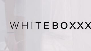 WHITEBOXXX - Romy Indy a tüzes csoki csajszi