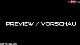 Világos Szőke zsenge szuka sztrapkóban pattan a faszra kint a castingon